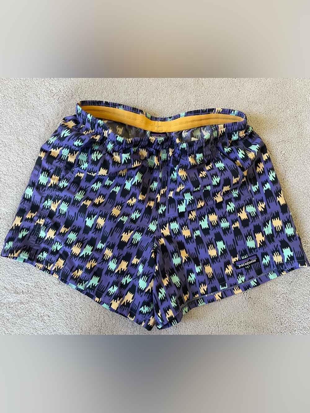 Patagonia Women's Baggies Shorts Perennial Purple XS EUC
